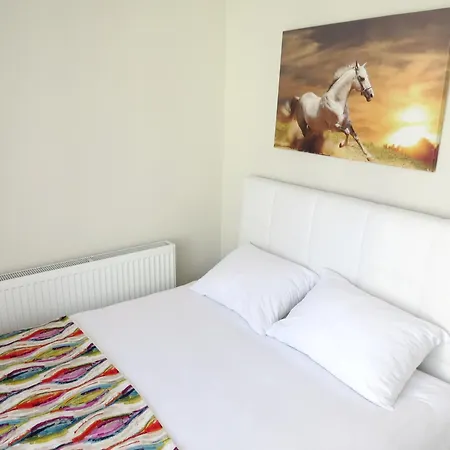 Istanberry - Paradise Two Bedroom アパートホテル 3*