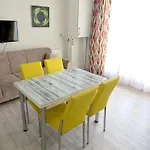 Istanberry - Paradise Two Bedroom Aparthotel 3*