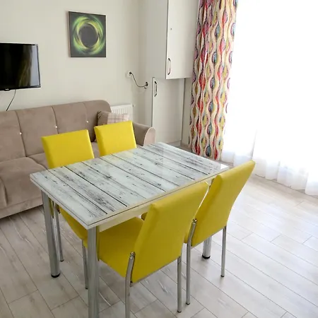 Istanberry - Paradise Two-bedroom With Elevator Aparthotel 3*