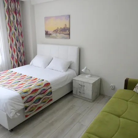 Istanberry - Paradise Two-bedroom With Elevator