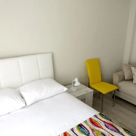 Istanberry - Paradise Two-bedroom With Elevator Aparthotel