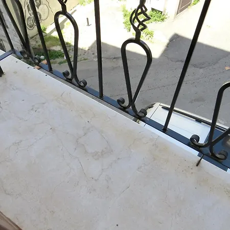 Istanberry - Paradise Two-bedroom With Elevator