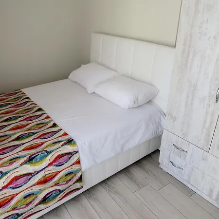 Istanberry - Paradise Two Bedroom Apart-hotel 3*