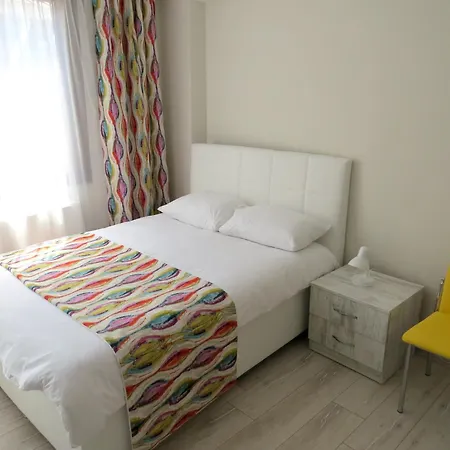 Istanberry - Paradise Two Bedroom *